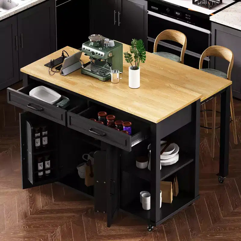 Isola cucina 47" con tavolo da pranzo estensibile, tavolo da cucina impiallacciato in legno di gomma con scaffale portaoggetti e presa di corrente
