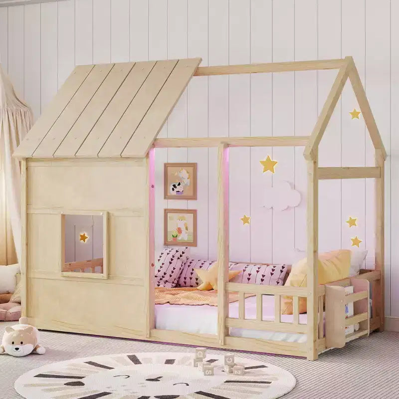 Letti a pavimento a forma di casetta con luce LED a 7 colori, telaio per letti a casetta in legno con finestra per bambini