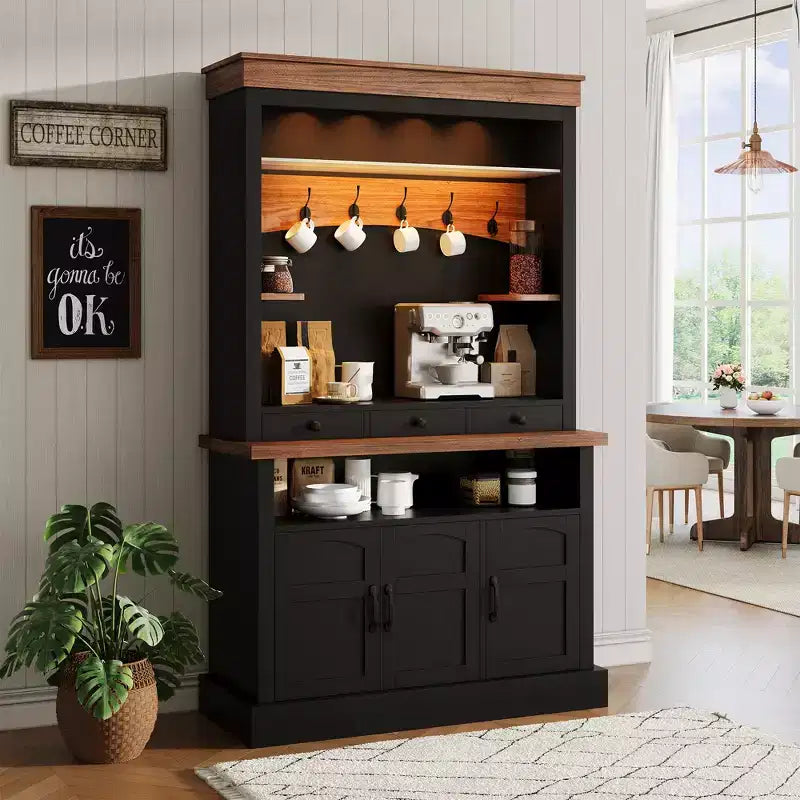 Credenza da Caffè in Stile Rustico con Luci LED, Alta 183 cm, Ripiani Regolabili, Ante e Cassetto, Ripiano in Vetro, Ampio Contenitore a Buffet