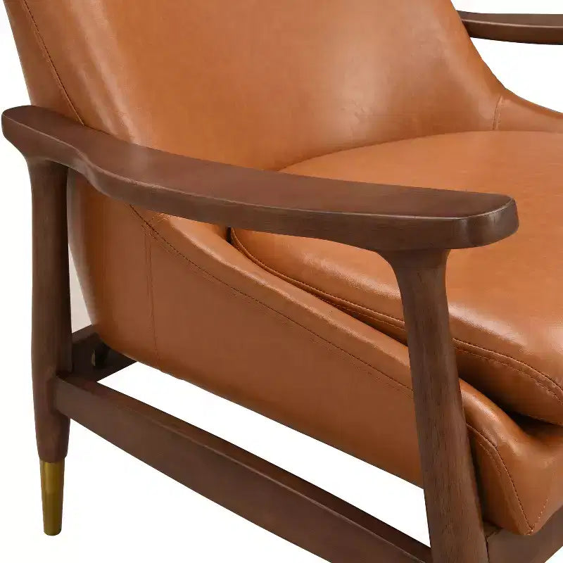 Poltrona d'accento moderna Freja in similpelle e legno, marrone